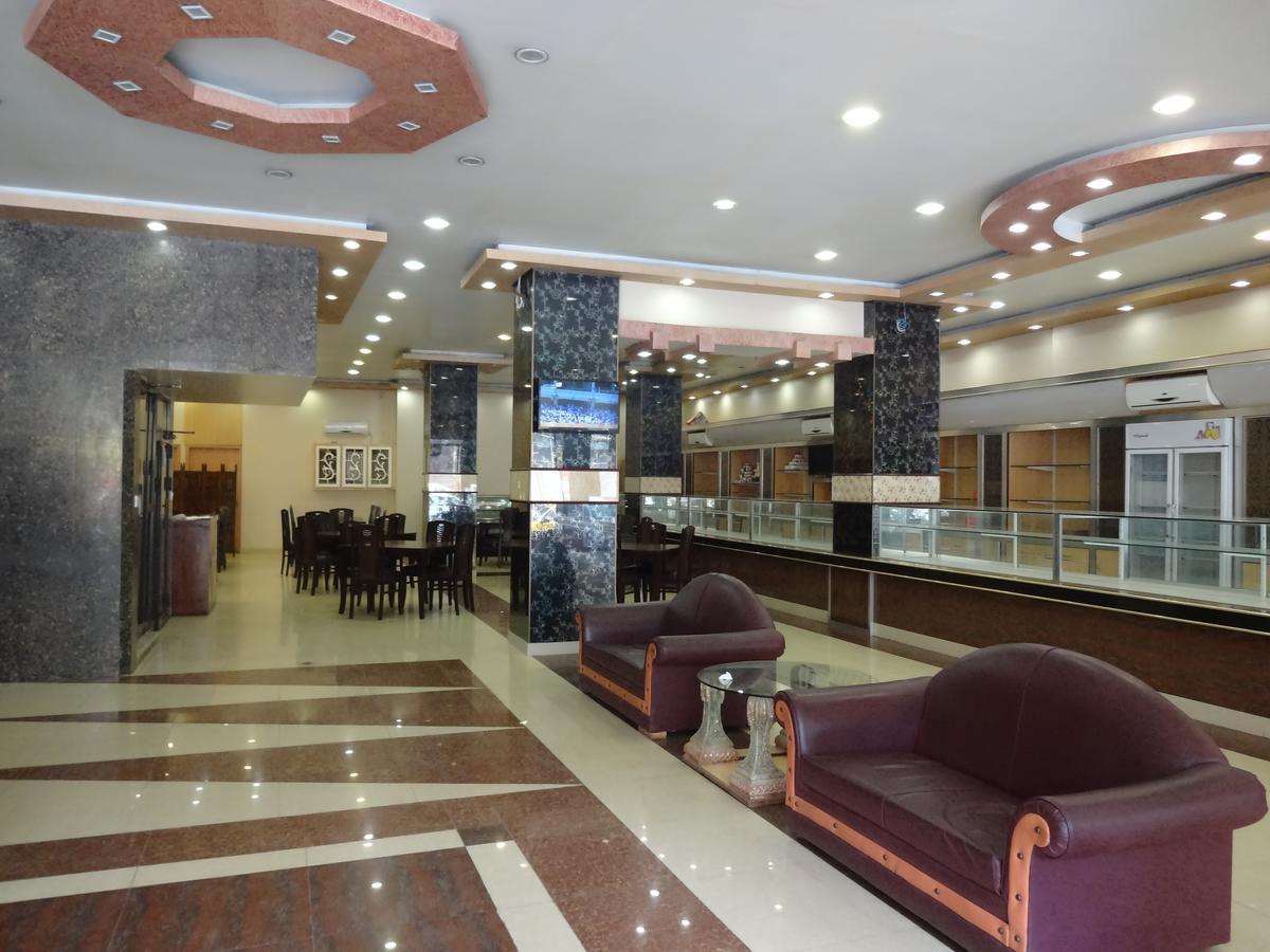 Hotel Sky Towers Карачи Екстериор снимка